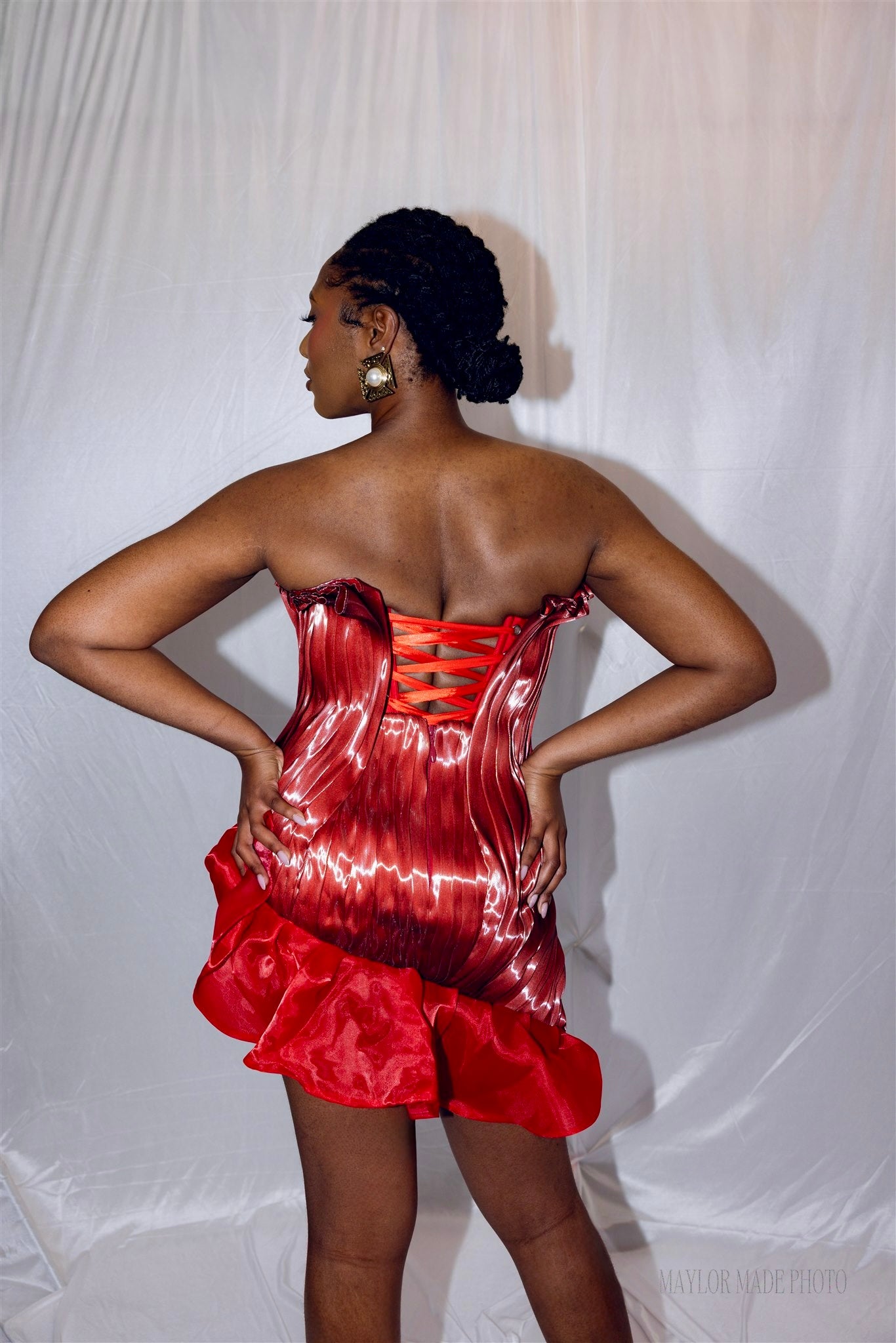 Crimson Form Dress – Phyorri